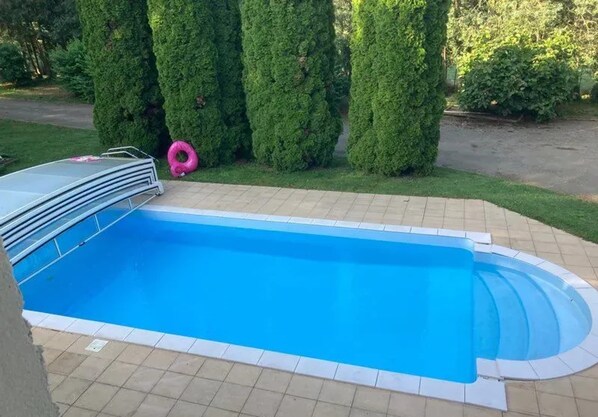 Vue sur piscine