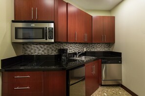 Make a tasty meal in your own kitchen!