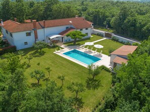 Propriété, Paysage Naturel, Maison, Photographie Aérienne, Lot Terre, Station De Montagne, Immobilier, Herbe, Zone Rurale, Vue Du Ciel