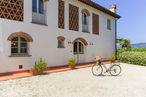 MERIGGIO BARN - VILLA WITH PRIVATE POOL - WIFI - TUSCANY