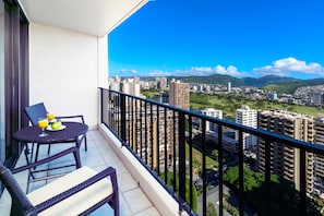 Balcony with beautiful Mountain views!