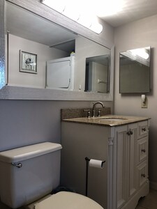 One bedroom / one bath fully updated Condo in Wild Pines/Bonita Bay.