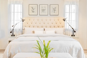 High-end tufted king bed with 100% linen beddings