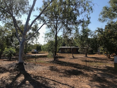 Rural Residential Home 5 minutes from Palmerston, 25 minutes from Darwin City