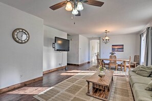 Welcome to your Arizona home-away-from-home!