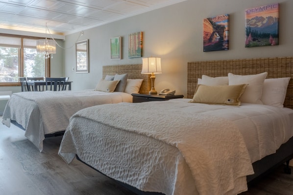 Two Queen Beds - Two Queen Beds