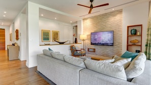 Large Living room with open space living
