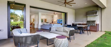 A luxurious Maui escape in Luana Garden Villa 8B