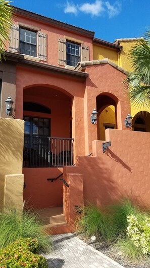 Front steps and entry to townhome, street side