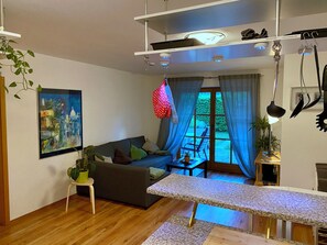 Living room (1)