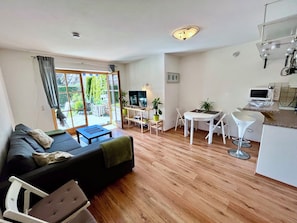 Living room (3)