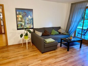 Living room (2)