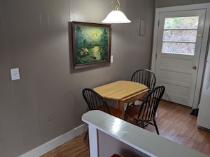 Eat in kitchen