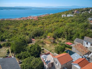Wohngebiet, Horizont, Dach, Landschaft, Nachbarschaft, Sommer, Hügel, Haus, Ländliches Gebiet, Zuhause