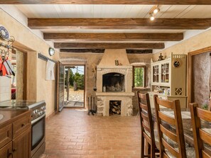 Property, Cabinetry, Wood, Plant, Lighting, Flooring, Porch, Floor, Beam, Wood Stain