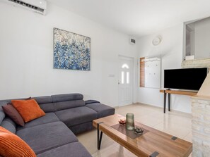 Mesa, Propiedad, Mueble, Marco, Sofá, Encendiendo, Madera, Diseño De Interiores, Piso, Sala