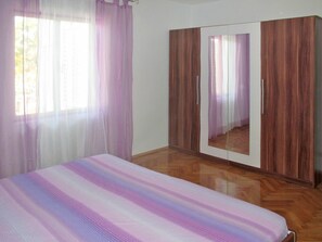 Property, Furniture, Purple, Comfort, Wood, Textile, House, Curtain, Shade, Building