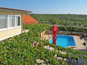 Eigentum, Grundeigentum, Haus, Schwimmbad, Urlaub, Grundstueck, Gebäude, Wohngebiet, Garten, Pflanze