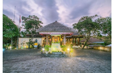 1 BR Villa with Stunning View Near Ubud