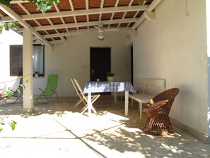Property, Window, Plant, Wood, Interior Design, Shade, Architecture, Floor, Living Room, Outdoor Furniture