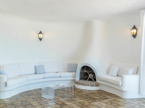 Couch, Wood, Comfort, Living Room, Interior Design, Floor, Flooring, Beige, Shade