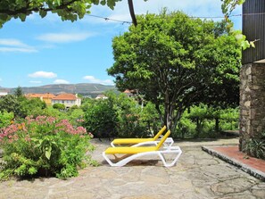 Property, Yellow, Tree, Real Estate, Shrub, Plant, Garden, House, Grass, Landscape