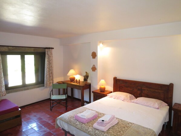 Furniture, Property, Comfort, Wood, Bed Frame, Interior Design, Table, Architecture, Floor, Flooring