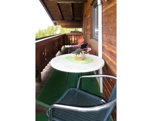 Table, Furniture, Light, Green, Building, Wood, Outdoor Furniture, Chair, Grass, Outdoor Table