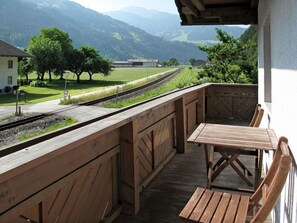 Eigentum, Haus, Möbel, Gebäude, Zimmer, Balkon, Die Architektur, Baum, Holz, Landschaft