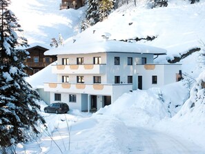 Schnee, Winter, Eigentum, Zuhause, Haus, Einfrieren, Grundeigentum, Die Architektur, Bergstation, Gebäude
