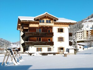 Neige, L'Hiver, Propriété, Bâtiment, Maison, Ville, Architecture, Immobilier, Domicile, Appartement