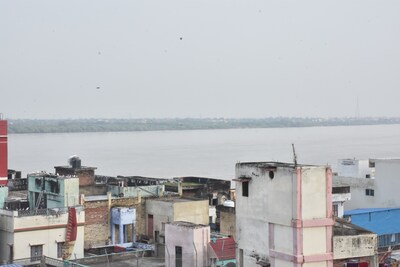 Comfortable Stay Amidst Divine Presence Soak in the true essence of Varanasi