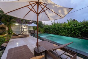 Piscina externa