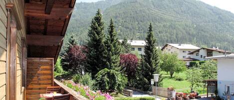 Fiore, Pianta, Costruzione, Cielo, Proprietà, Vaso Di Fiori, Montagna, Pianta Della Casa, Albero, Casa