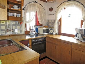 Countertop, Zimmer, Eigentum, Möbel, Küche, Gebäude, Cabinetry, Interior Design, Die Architektur, Haus