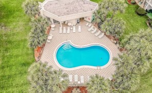 Summerhouse Pool