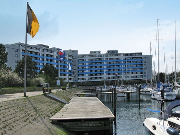 Himmel, Wasser, Pflanze, Daytime, Eigentum, Boot, Gebäude, Watercraft, Fahrzeug, Die Architektur