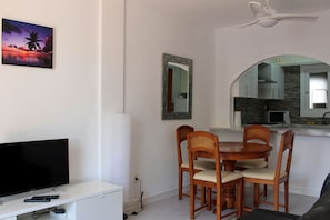 Newly refurbed living room and dining area