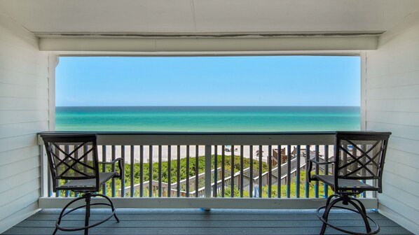 Blue Nine 3 Gulf Front Balcony