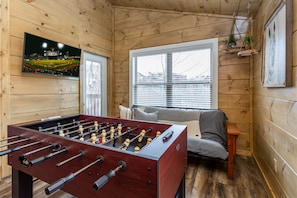 Spielezimmer