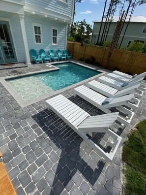 Custom Pool Loungers