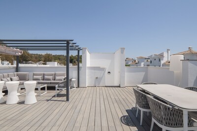 Exclusive modern 3bed2bat walking to Puerto Banús