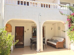 Al fresco dining area