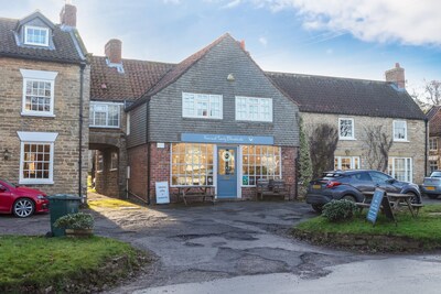 Abacus Cottage  ❤ dog friendly 2 bed cottage  ❤ a rural walk or a trip to York! 