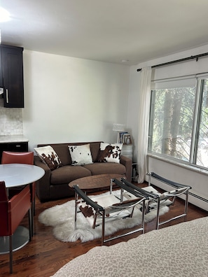 Sitting area