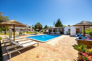 Amazing Carvoeiro Villa | Villa Carvoeiro Grande | 16 Bedrooms | Private Pool & Great for Large Groups | Algarve