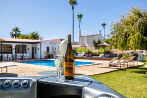 Amazing Carvoeiro Villa | Villa Carvoeiro Grande | 16 Bedrooms | Private Pool & Great for Large Groups | Algarve