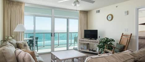 Oceanfront living room 