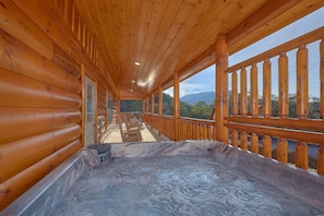 Private Hot Tub on the deck