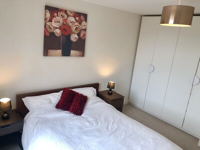 5* Brand New Apartment Cambridge Train Station